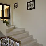 Casa Republicii Гостьовий будинок 3*