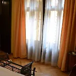 Casa Republicii Гостьовий будинок 3*