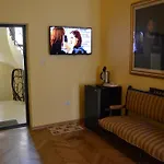 Casa Republicii Гостьовий будинок 3*