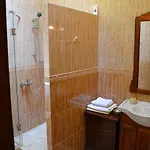 Casa Republicii Гостьовий будинок 3*