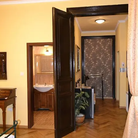 بيت ضيافة Casa Republicii