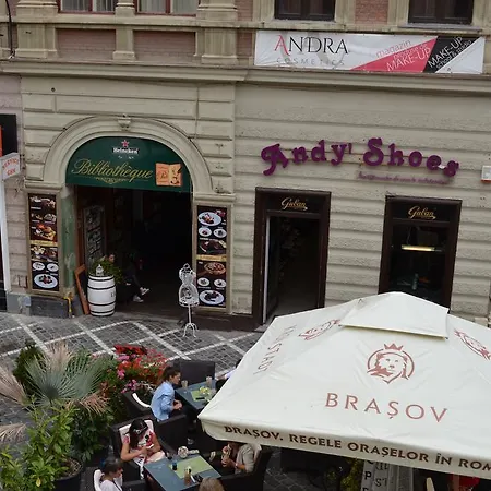 Casa Republicii بيت ضيافة 3*