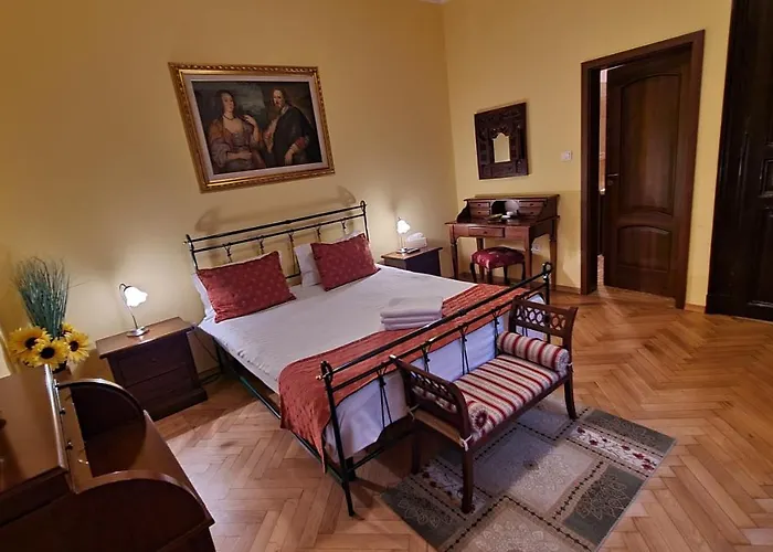 Casa Republicii 3* Brasov