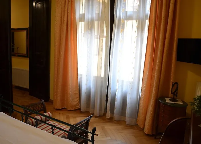 Casa Republicii בית הארחה 3*