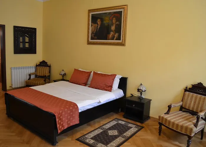 Casa Republicii 3* Brasov