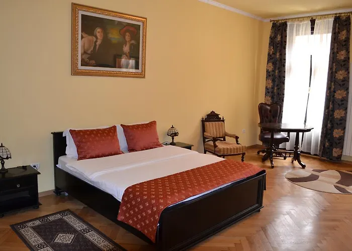 Casa Republicii בית הארחה